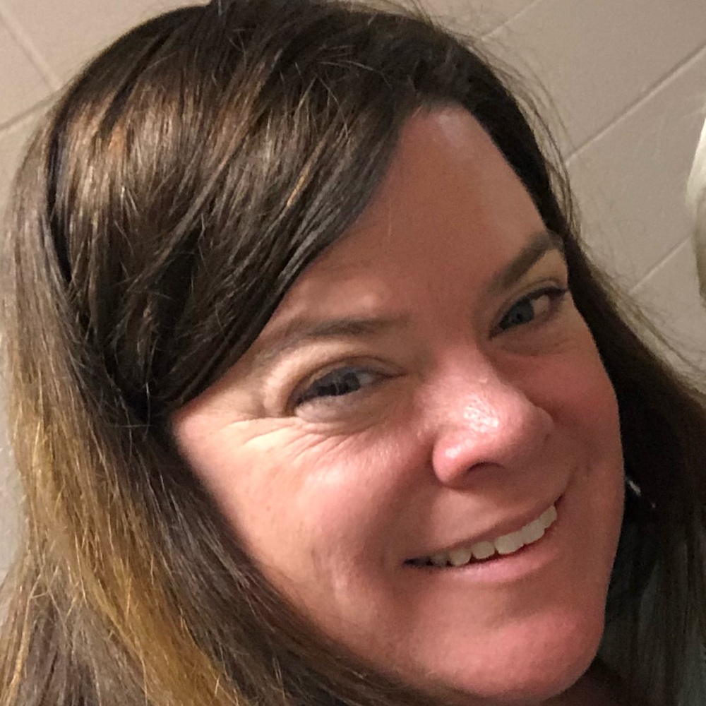 Meet your Posher, Melissa